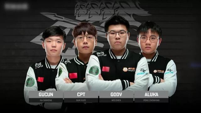 后直塞给前 后直塞给前