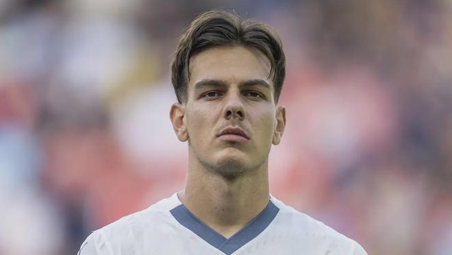 显然对球员 显然对球员